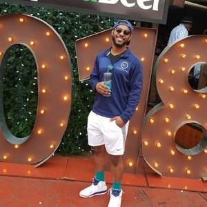 Meet your Posher, Eddie